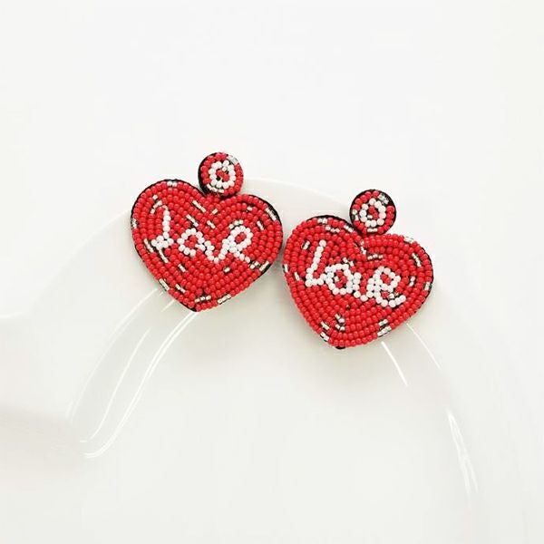 【1234】ハート型 パールと赤いドロップビーズのピアス outlet】【SELECT】ビーズのハートピアス | ＆ LOVE CLOSET